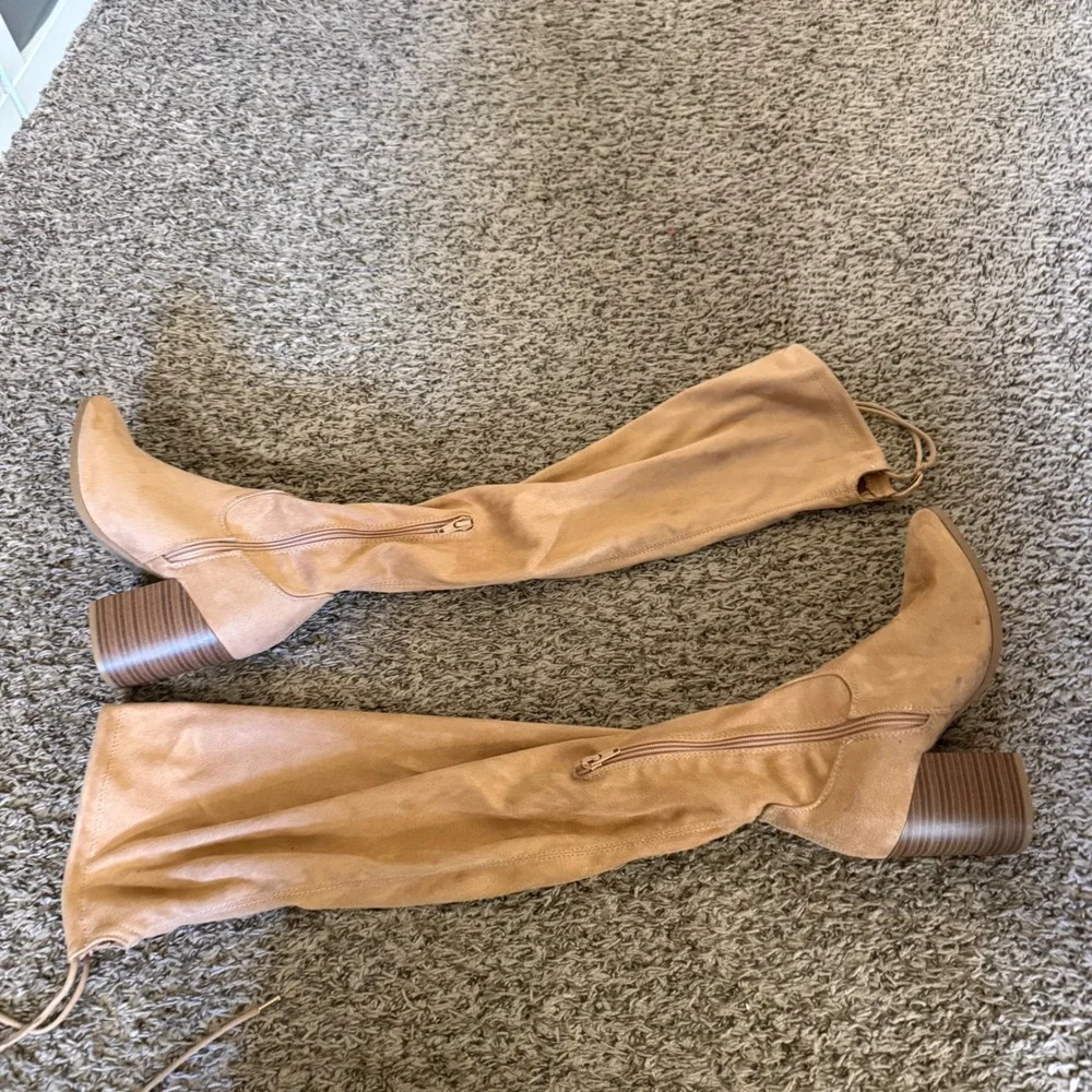 Kohl's Over The Knee Boots Women 6.5 Tan Good Faux Suede Block Heel Tie Back